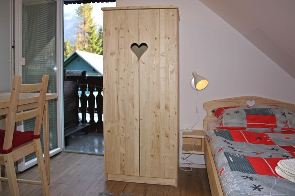 Apartments And Rooms Cerkovnik Bohinj Εξωτερικό φωτογραφία
